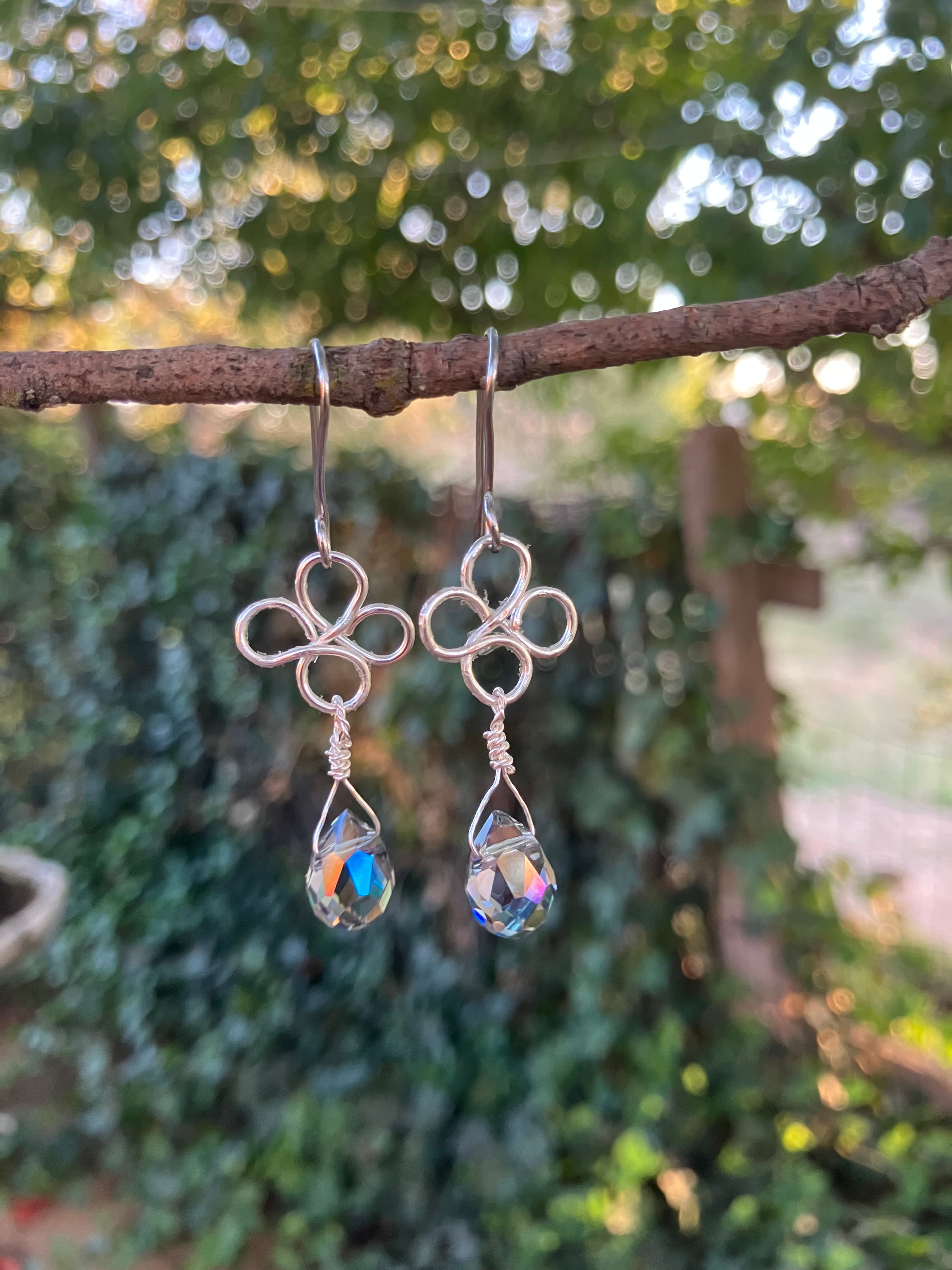 #2JG Silver Clover with Sparkle