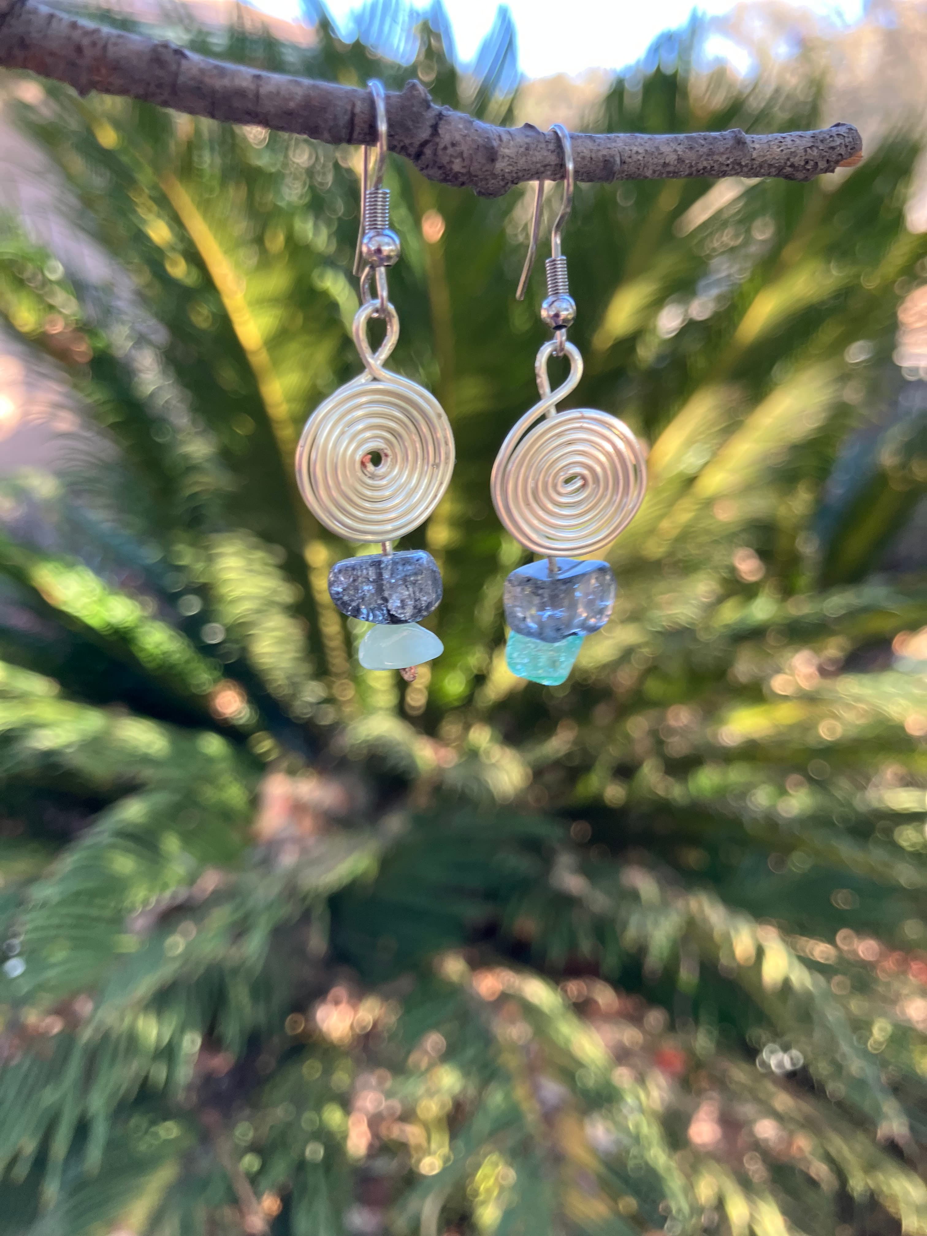 #20JG Silver spiral w/ blue natural stones